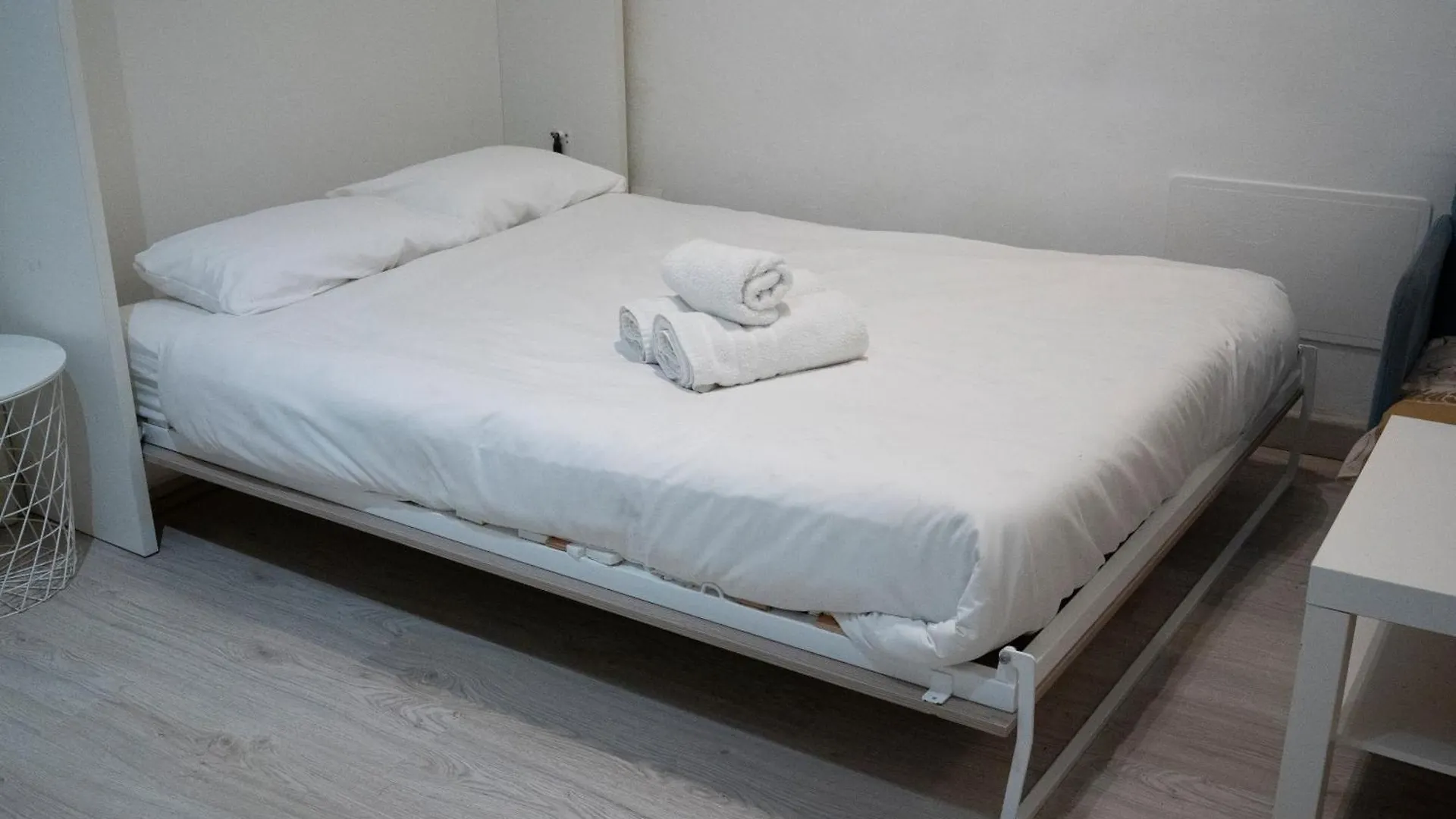 Apartamento Estupendo estudio al lado de plaza la Merced Málaga España